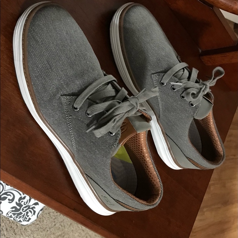 Sketchers Classic Fit Air Cooled Memory Foam